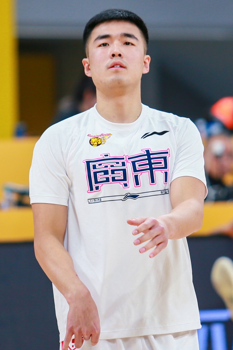 【吧友评选】CBA第1轮本土最佳球员：郭艾伦